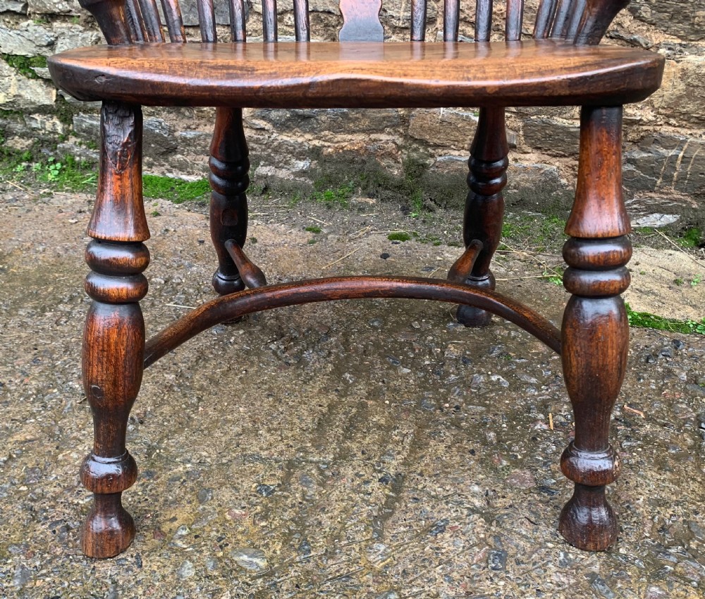 Antique Windsor Chair with Crinoline Stretcher View XVI