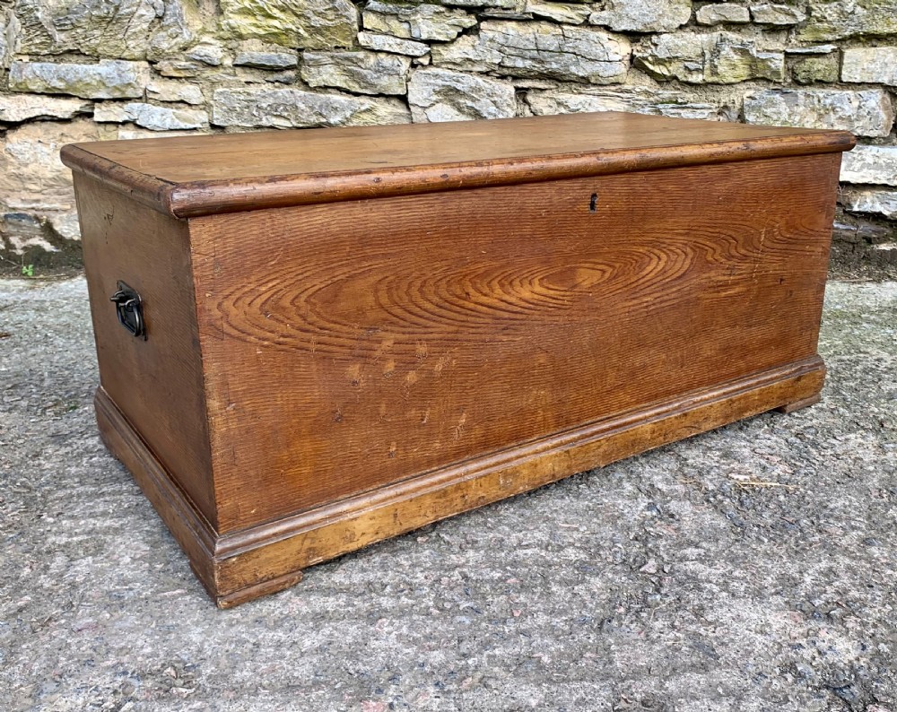 Antique Pine and Simulated Elm Blanket Chest View XVI
