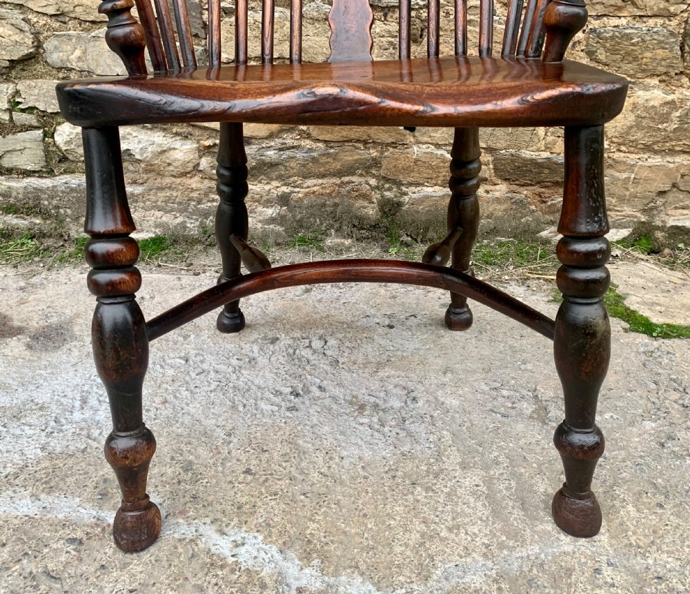Antique Windsor Chair with Crinoline Stretcher View VI