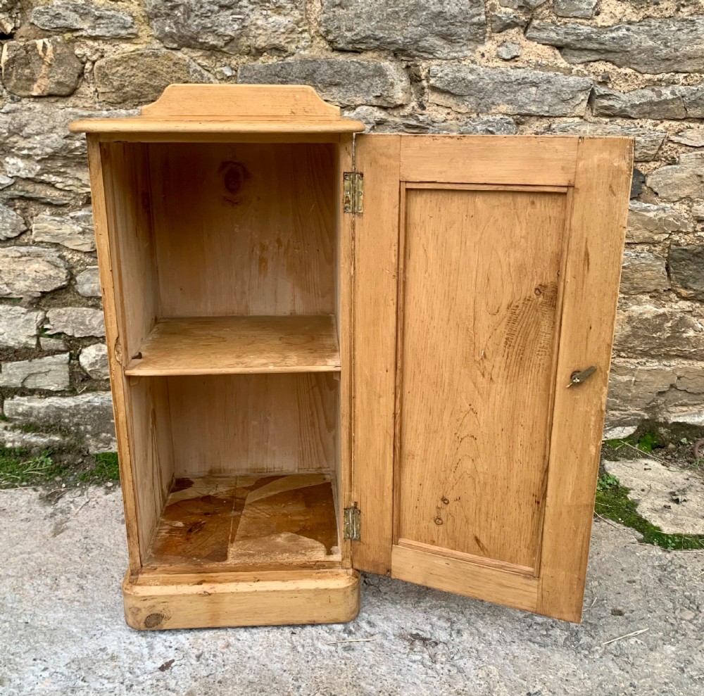 Antique Pine Pot Cupboard View VII