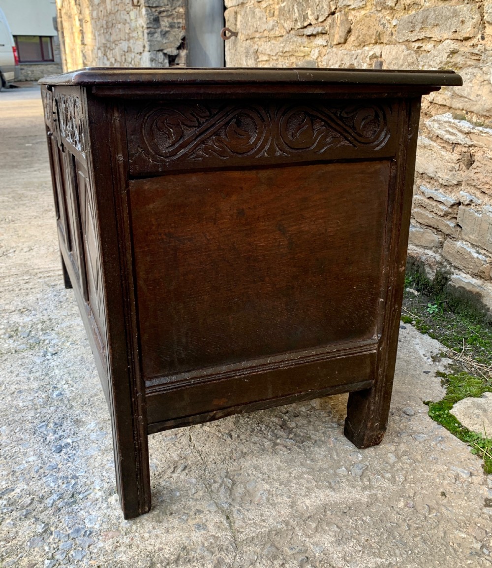 18th Century Georgian Oak Coffer View VIII