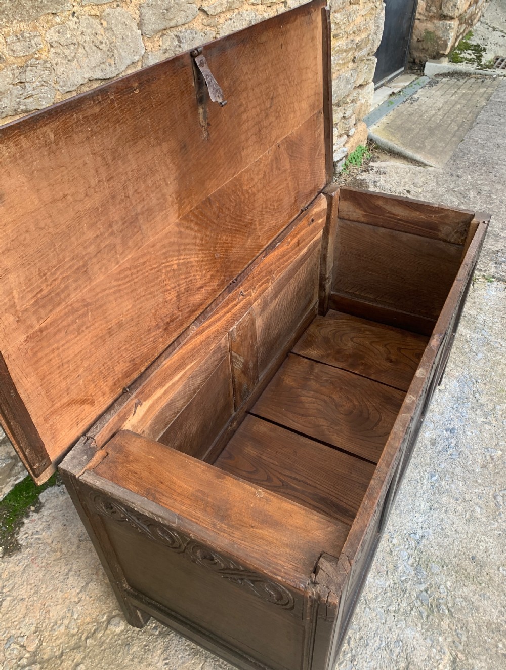 18th Century Georgian Oak Coffer View XV