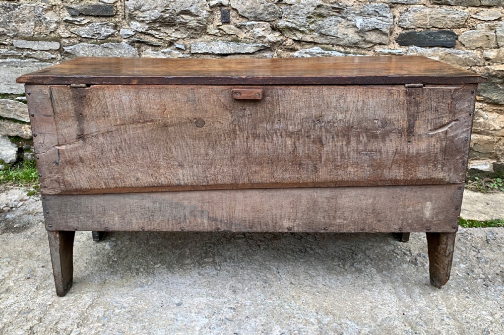 Small 17th Century Oak Coffer View XIX