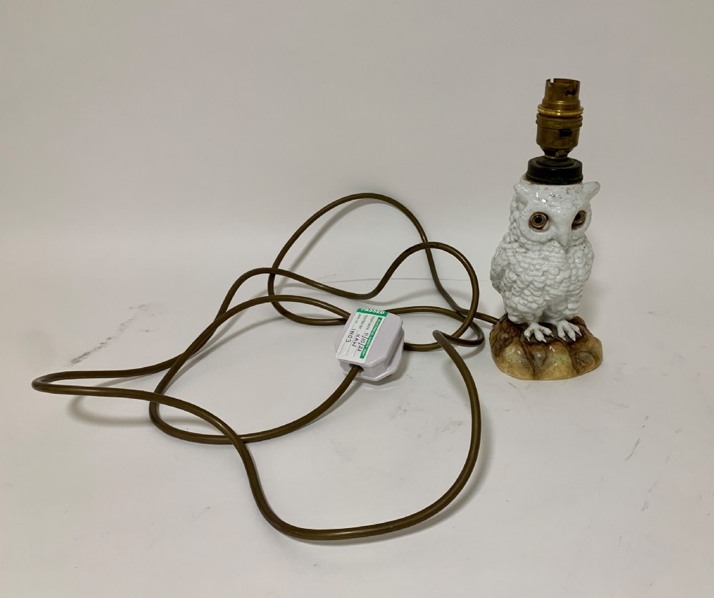 Antique Novelty Owl Table Lamp View XI