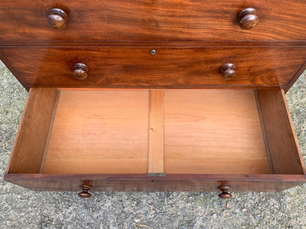 Large Victorian Mahogany Chest of Drawers View XI