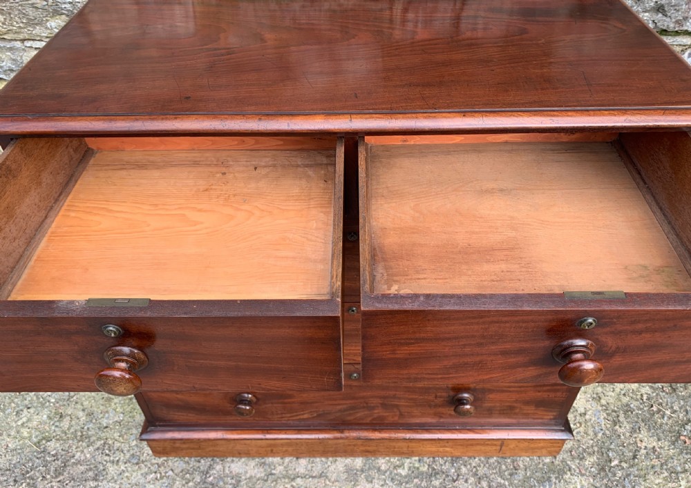 Large Victorian Mahogany Chest of Drawers View XII