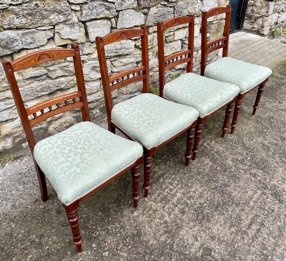 Set of 4 Antique Aesthetic Style Dining Chairs View IV