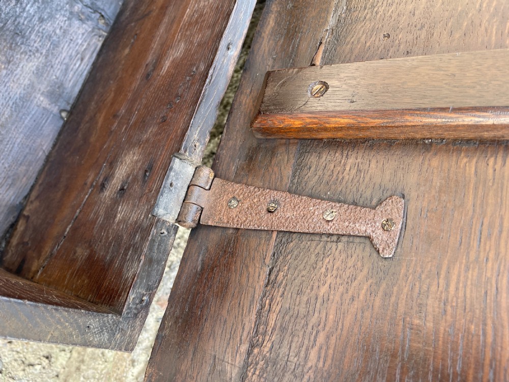 Early 18th Century Planked Oak Coffer View IX