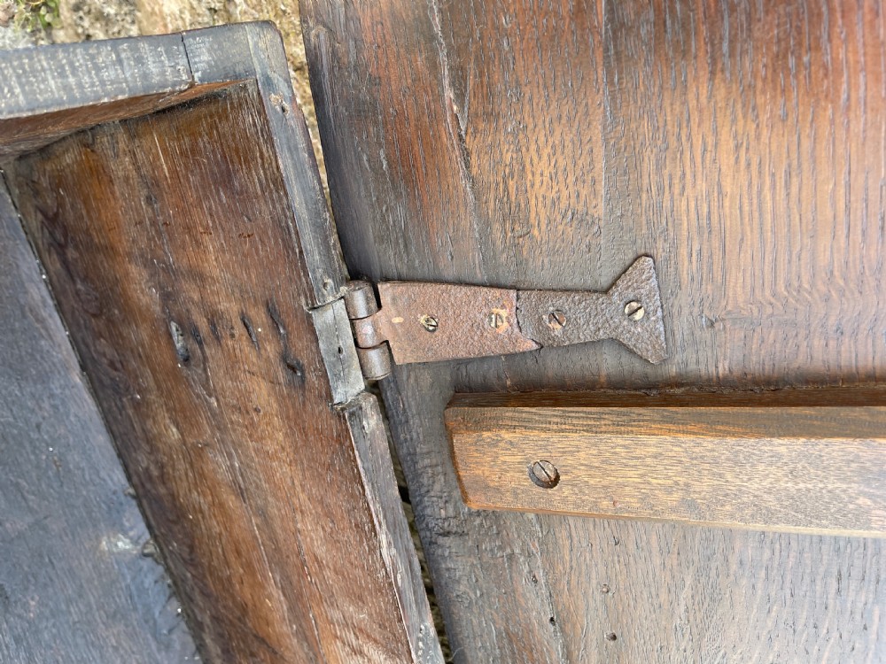 Early 18th Century Planked Oak Coffer View XI