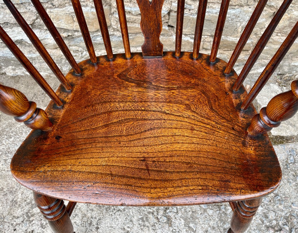 Antique Hoop Back Windsor Chair View V
