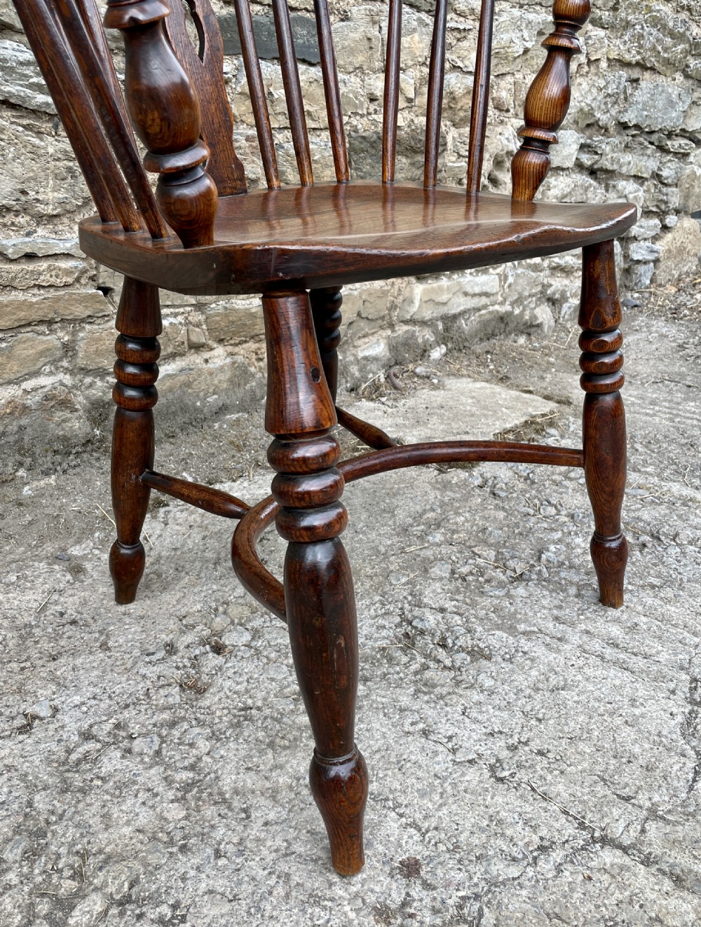 Antique Hoop Back Windsor Chair View VI