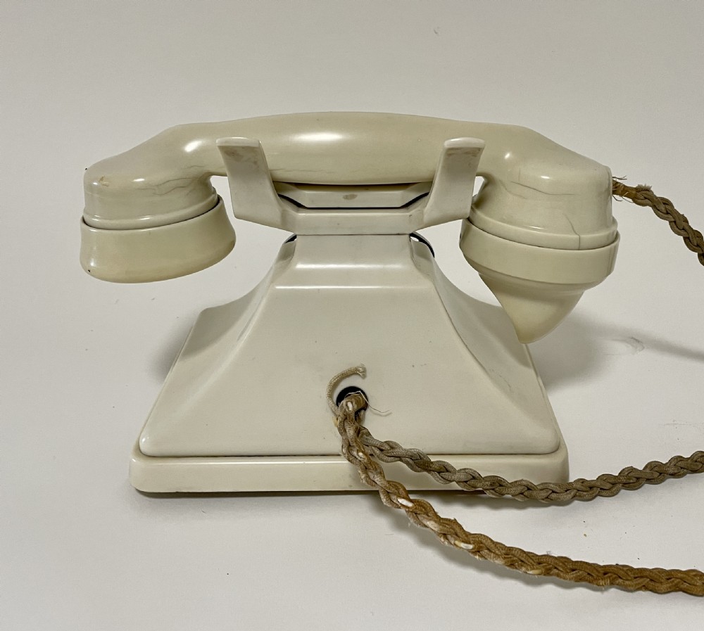 Original Bakelite GPO Ivory Telephone 164L View V