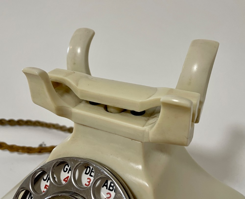 Original Bakelite GPO Ivory Telephone 164L View XIV
