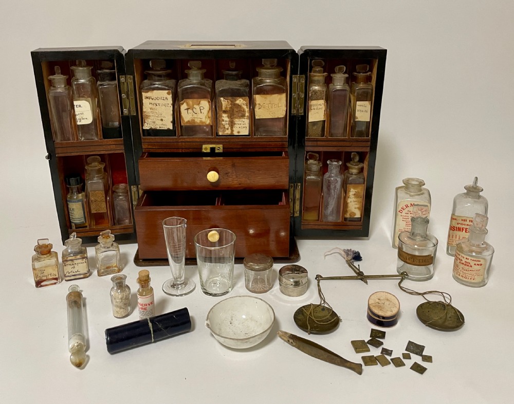 Georgian Mahogany Apothecary Cabinet