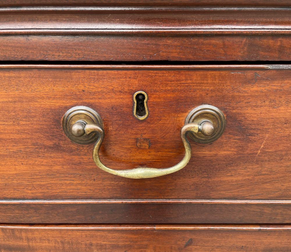 Small Georgian Mahogany Chest of Drawers View XVI