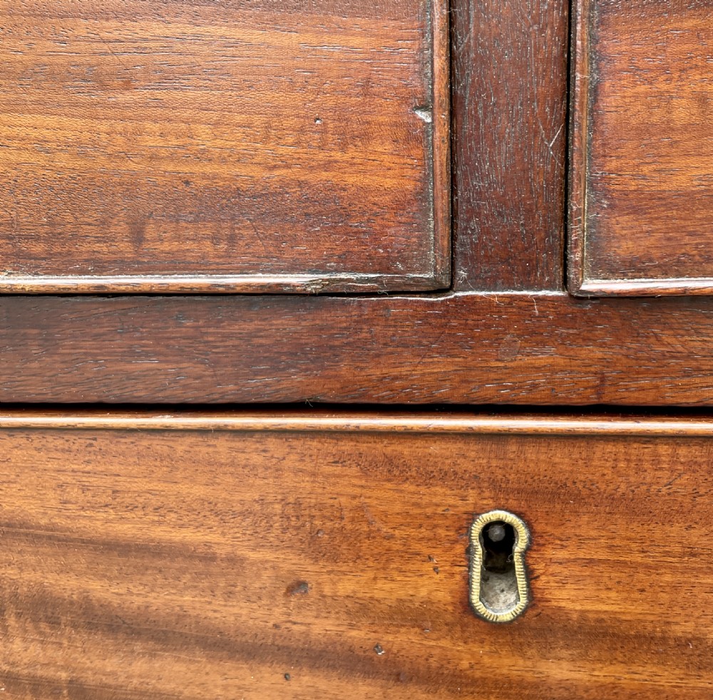 Small Georgian Mahogany Chest of Drawers View XXI