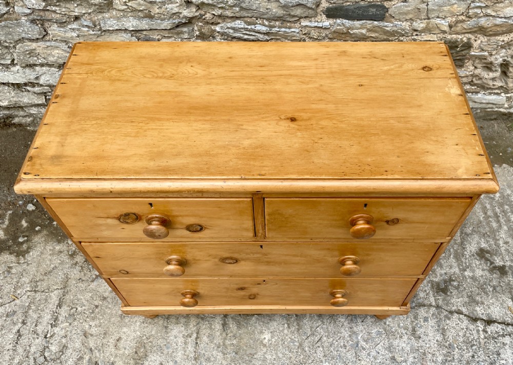 Small Victorian Stripped Pine Chest of Drawers View II