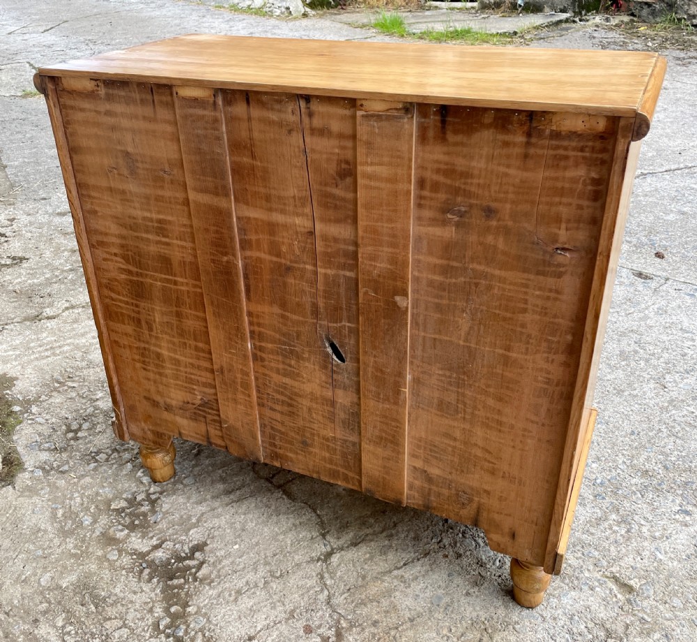 Small Victorian Stripped Pine Chest of Drawers View XVII