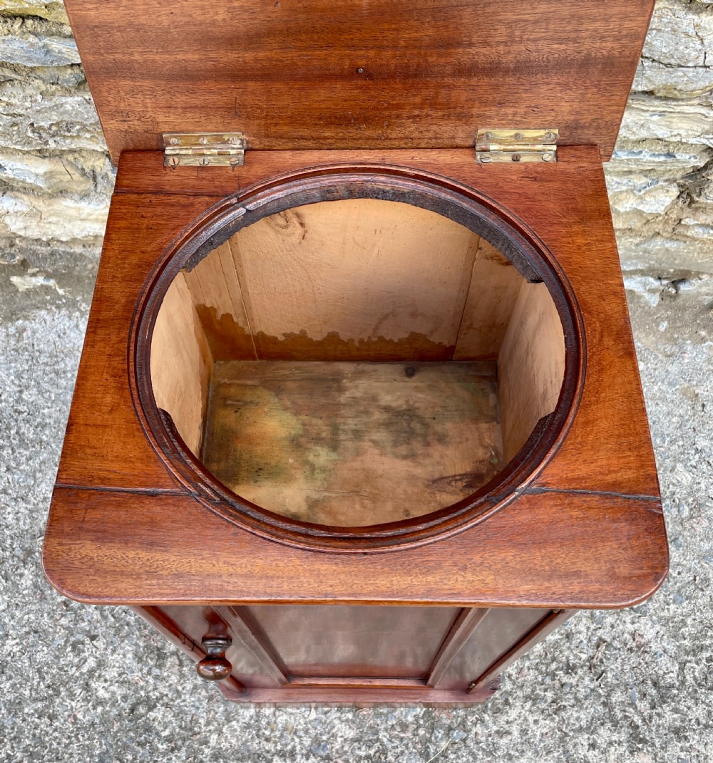 Victorian Mahogany Pot Cupboard View XIX