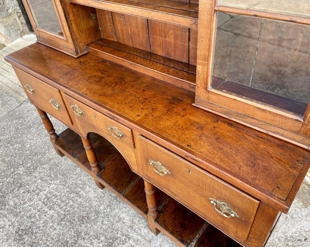 Antique Welsh Oak Potboard Dresser View XI