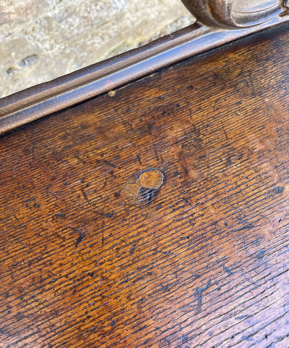 Antique Cast Iron Hall Chair View XVIII