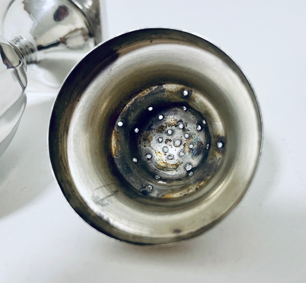 Victorian Silver Pepper Pot Pepperette  View XII