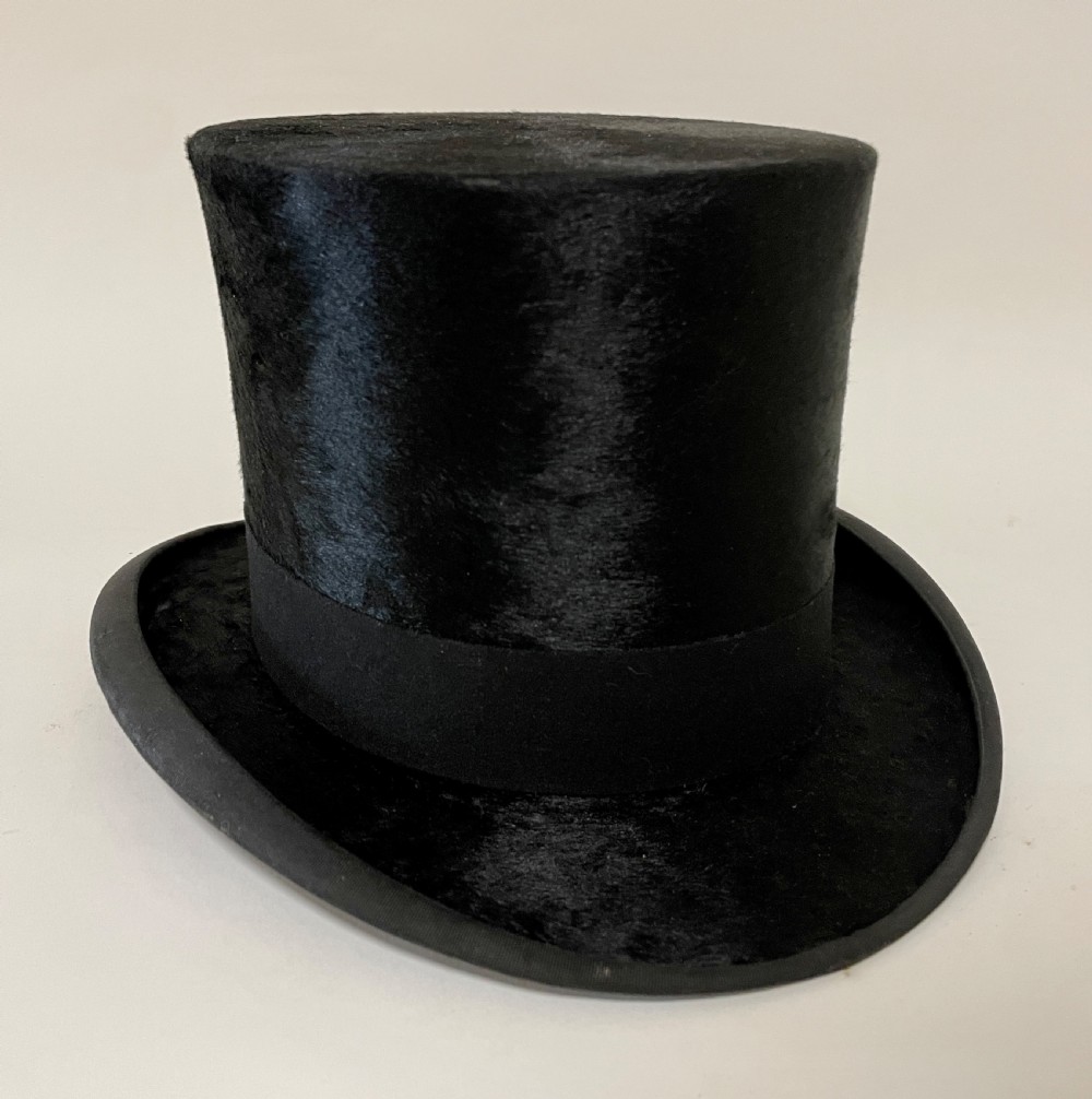 Antique Silk Top Hat in Leather Case View IV