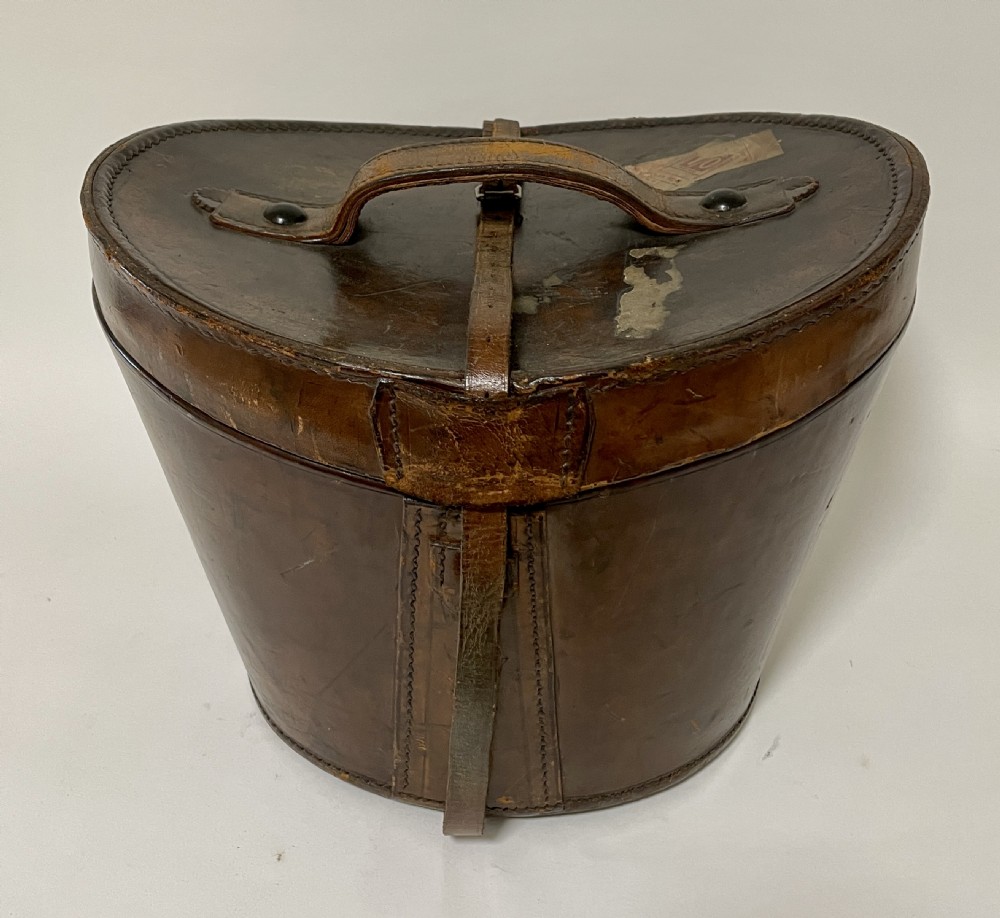 Antique Silk Top Hat in Leather Case View XVI