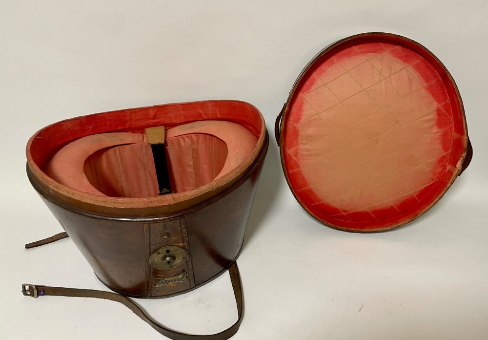 Antique Silk Top Hat in Leather Case View XX