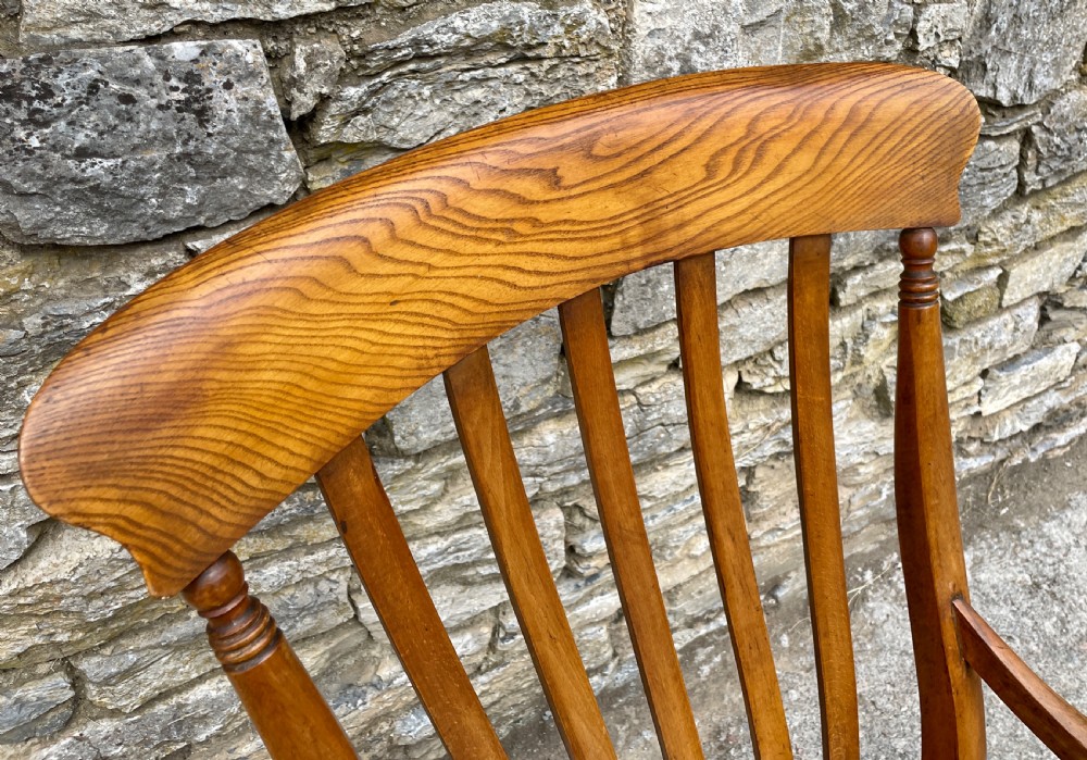 Antique Windsor Farmhouse Chair View XIV
