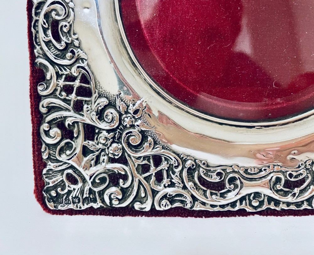 Victorian Sterling Silver Photo Frame View XII