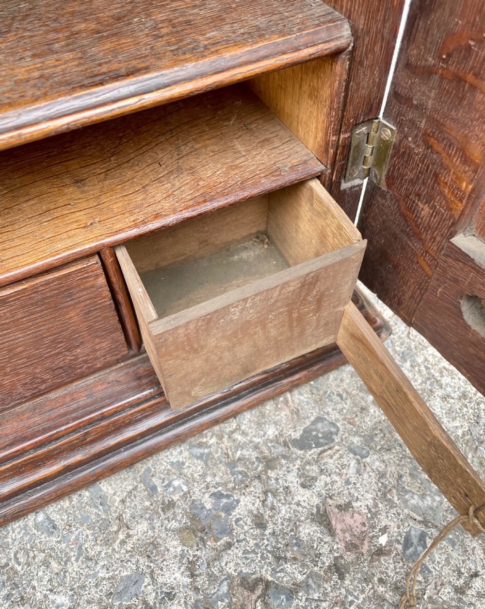 Georgian Oak Hanging Wall Cupboard View XIX