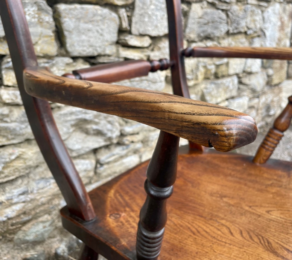Antique Bar Back Windsor Carver Chair View XIV