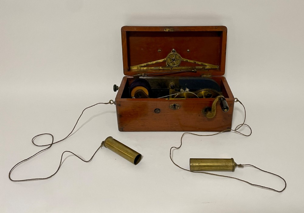 Victorian Electric Shock Machine with Dial
