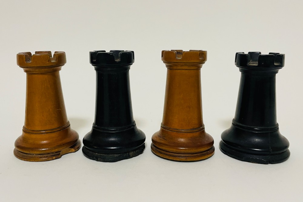 Antique Early Victorian Staunton Pattern Weighted Chess Set  View XII