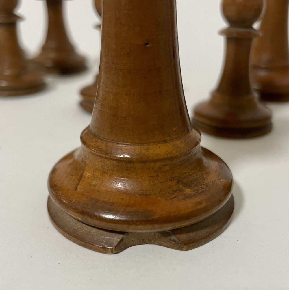 Antique Early Victorian Staunton Pattern Weighted Chess Set  View XXI