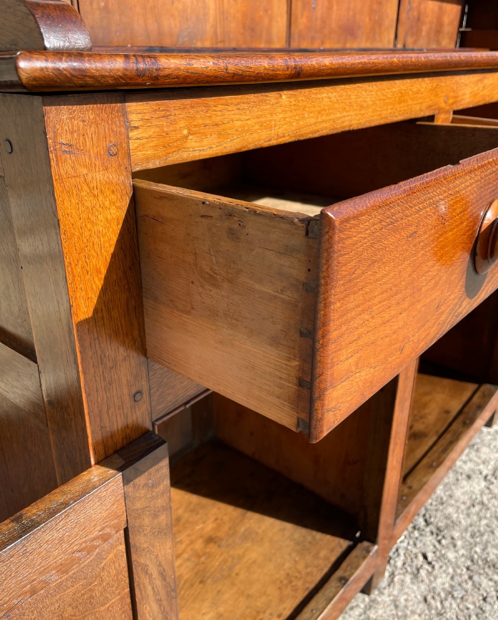 Antique Georgian Oak Dog Kennel Dresser View XXIII