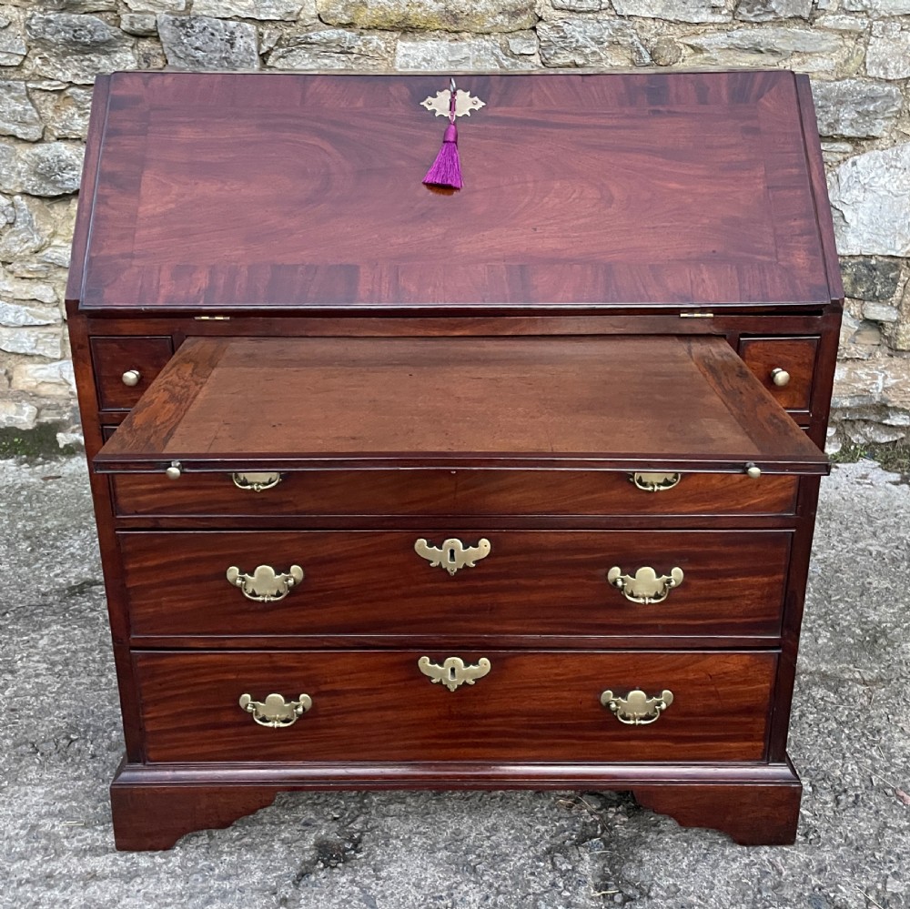 Antique Georgian Red Walnut Bureau View XI
