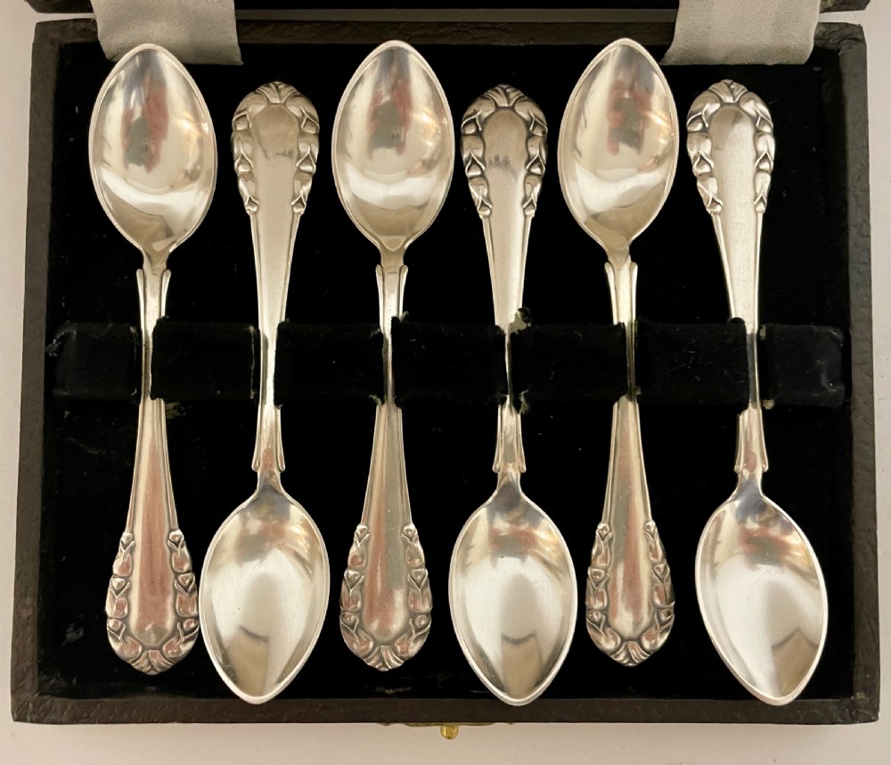 Set of 6 Solid Silver Georg Jensen Spoons View II