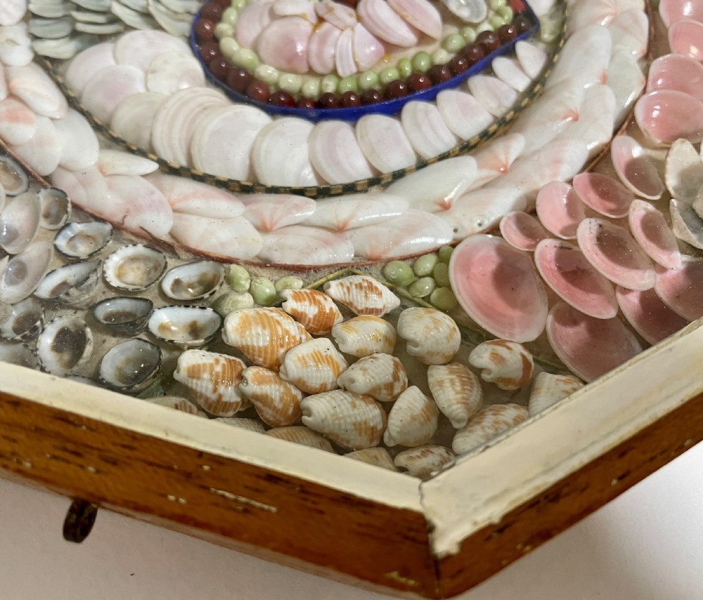 Antique Victorian Shellwork Sailors Valentine View XXII
