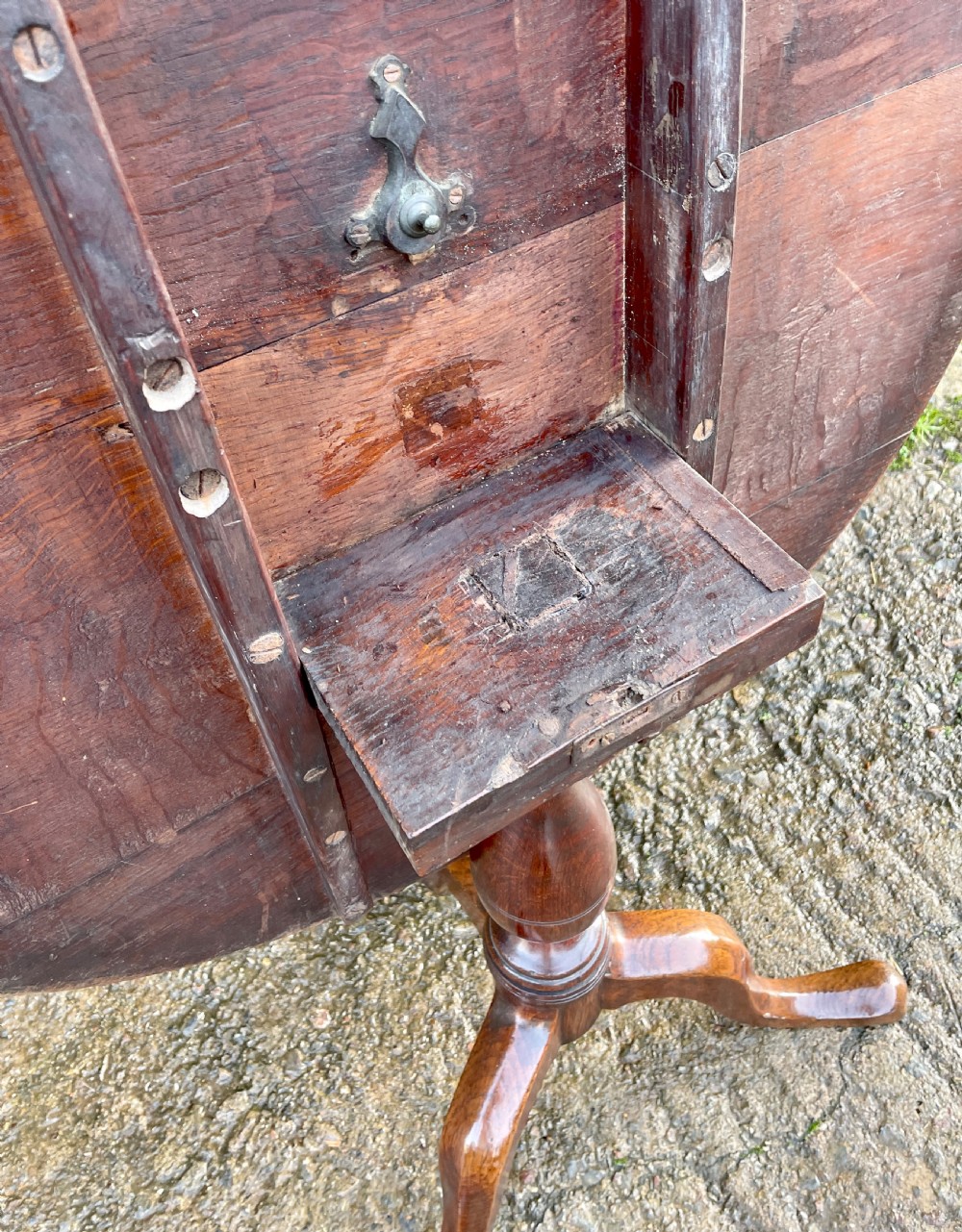 Georgian Oak Tilt Top Occasional Table View XVI