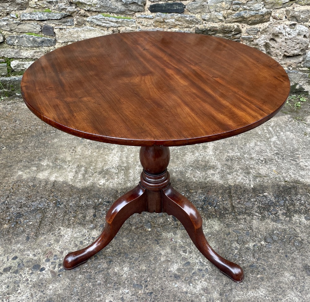 Georgian Mahogany Tilt Top Occasional Table