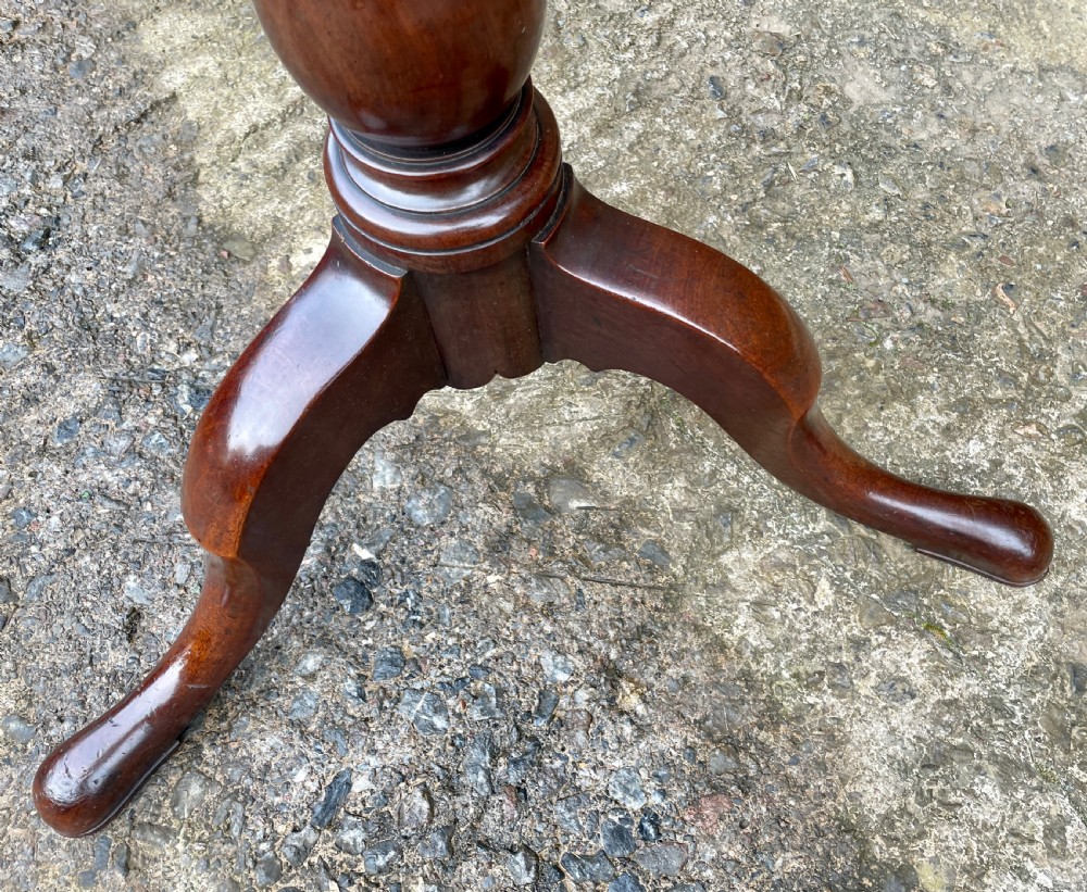 Georgian Mahogany Tilt Top Occasional Table View XXI
