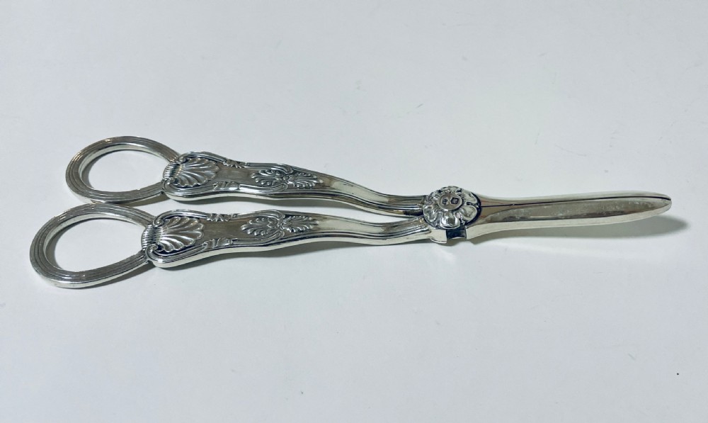 Antique Sterling Silver Kings Pattern Grape Scissors View IV