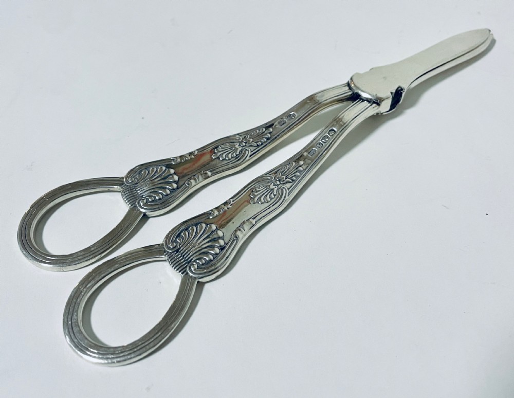 Antique Sterling Silver Kings Pattern Grape Scissors View X