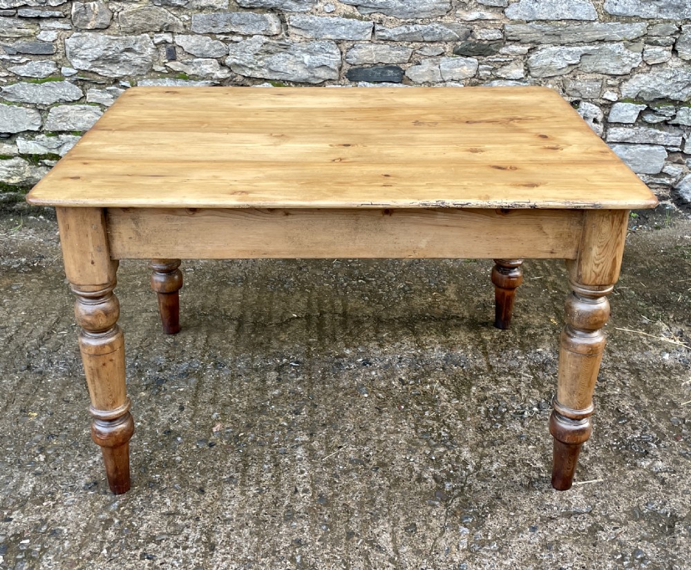 Antique Victorian Pine Farmhouse Table