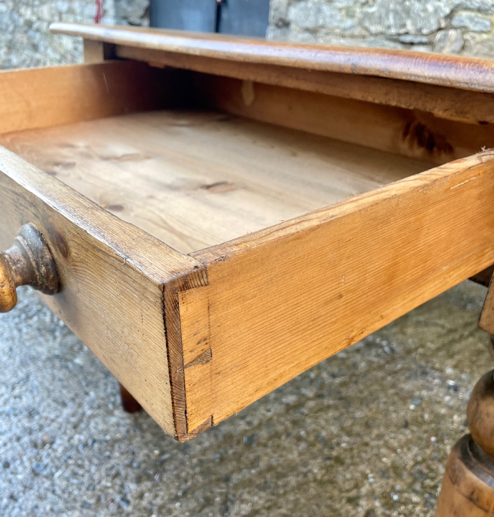 Antique Victorian Pine Farmhouse Table View XII
