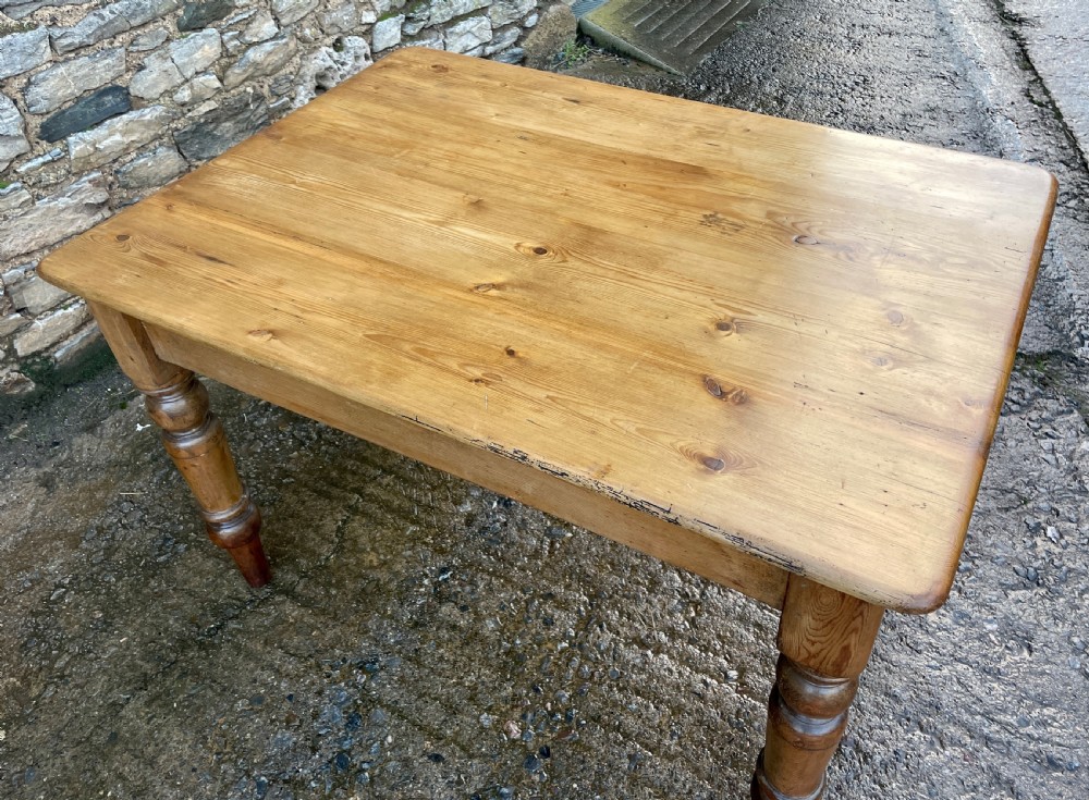 Antique Victorian Pine Farmhouse Table View XVI
