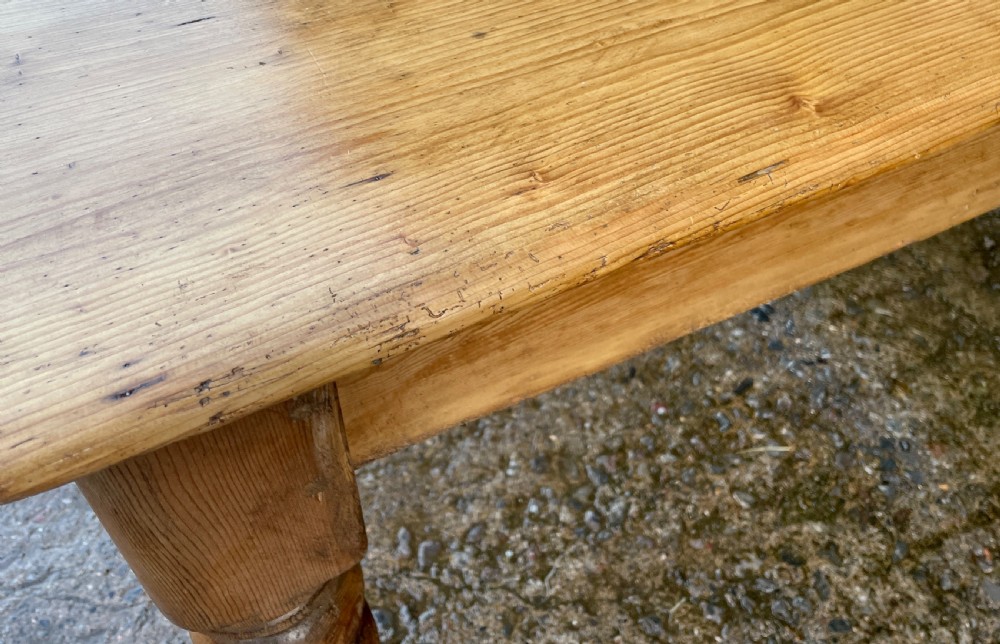 Antique Victorian Pine Farmhouse Table View XVIII