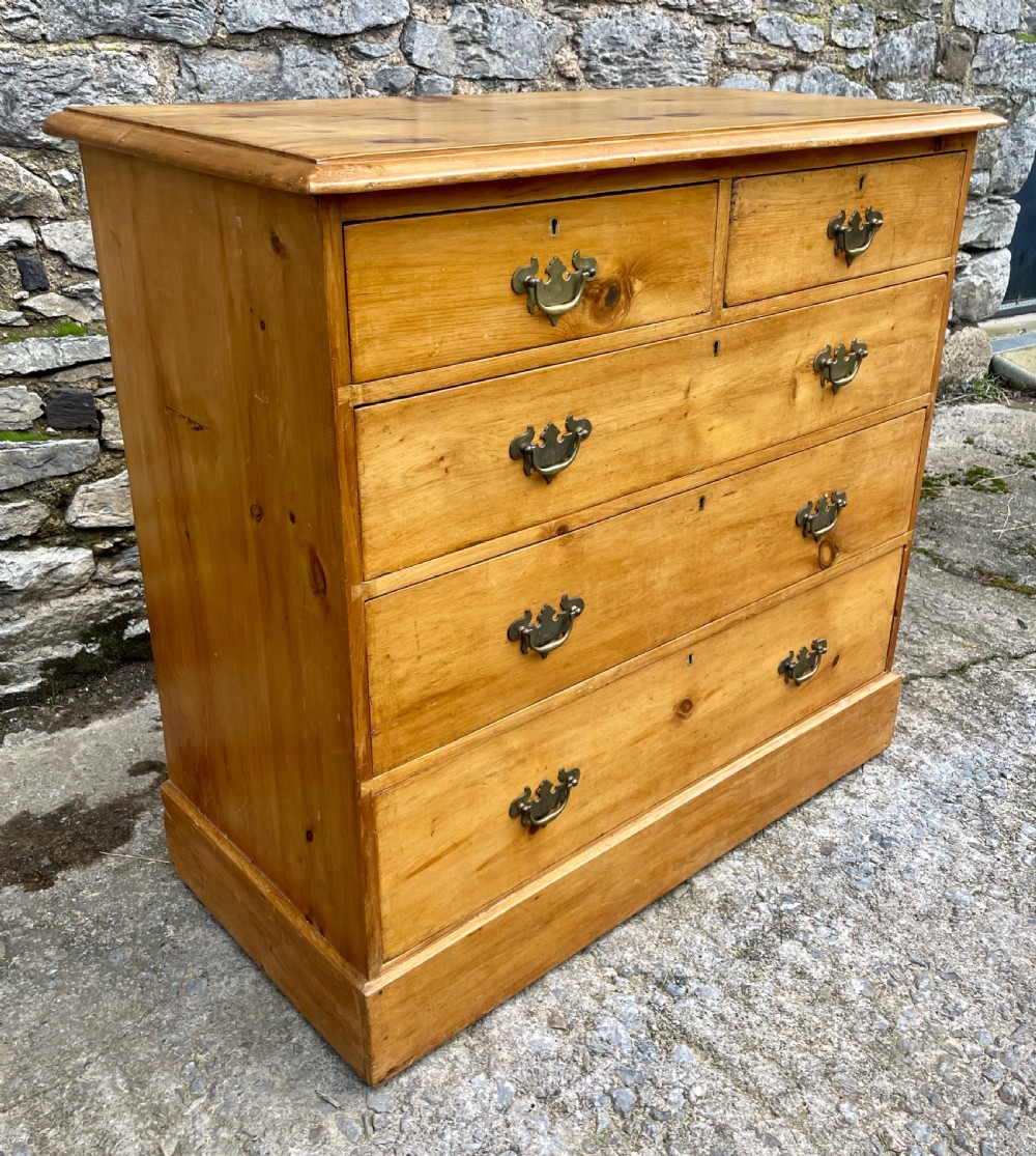 Large Antique Stripped Pine Chest of Drawers View VI